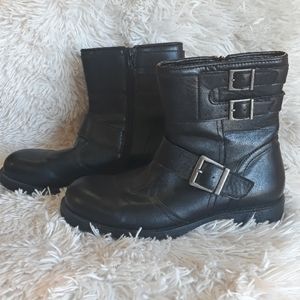 Motorcycle boots